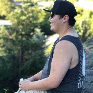 Meet your Posher, Clint